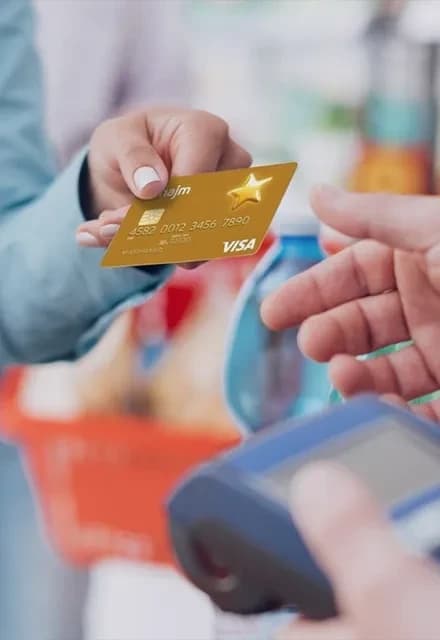 Retail & E-Commerce