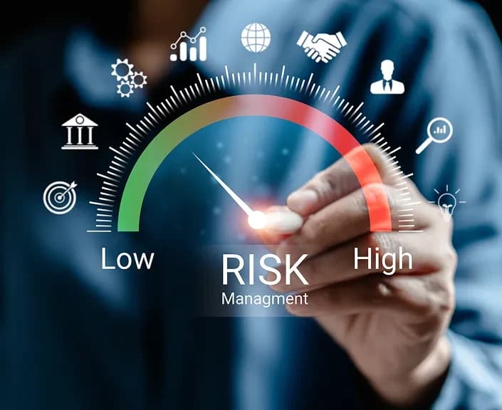 Risk Management & Compliance